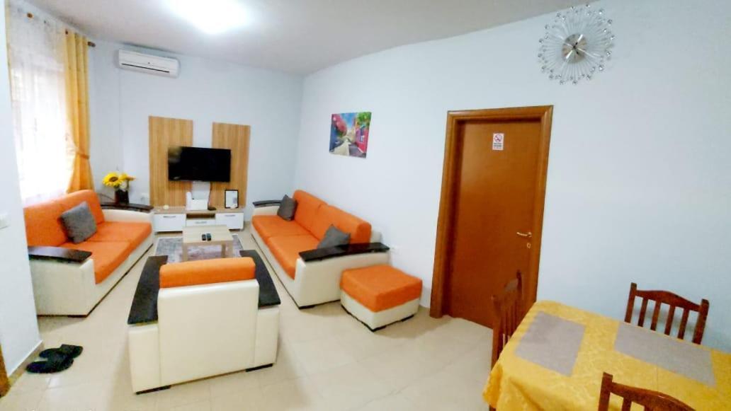 Skanderbeg Square Apartments Tirana Extérieur photo